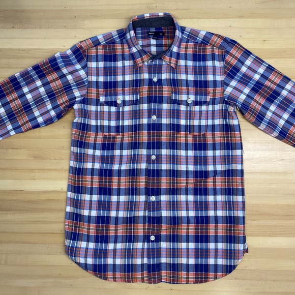 GapKids Plaid Shirt - Picture 2 of 6